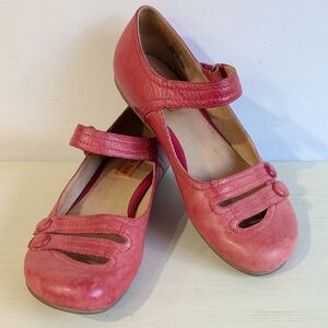 Miz Mooz Dusty Rose Leather Flats with Velcro Straps Mary Jane Style Size 7
